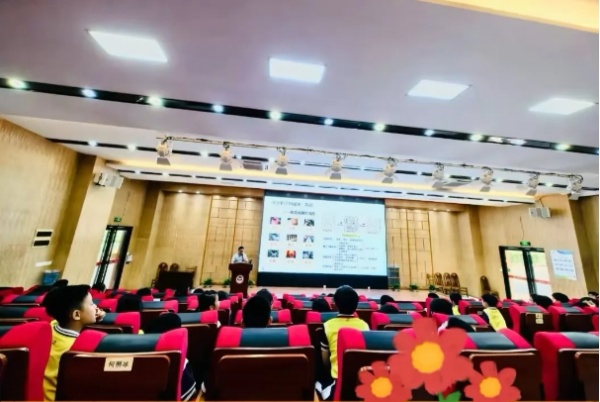 科学副校长科普活动4